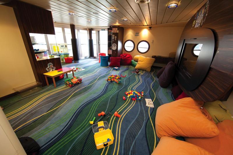 current-position-and-itinerary-for-the-queen-mary-2-cruisewatch