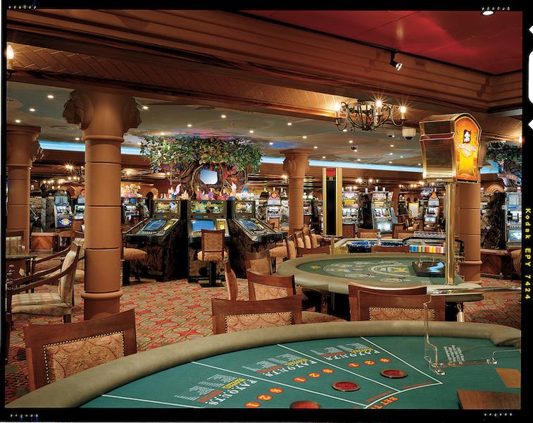 Current Position and Itinerary for the Carnival Legend Cruisewatch