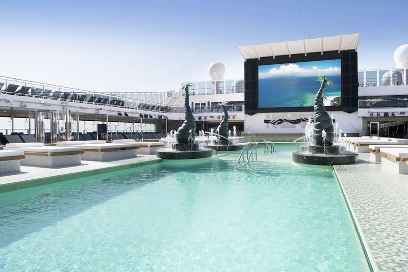 MSC Bellissima Atmosphere Pool