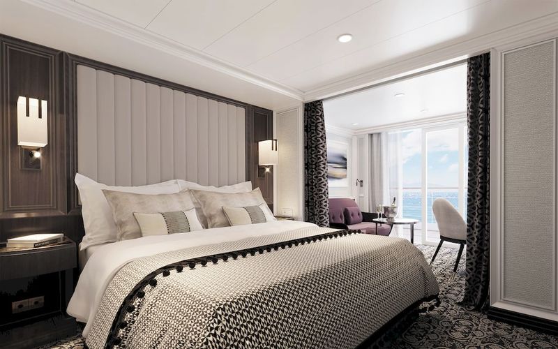 Seven Seas Splendor Deluxe Veranda Suite